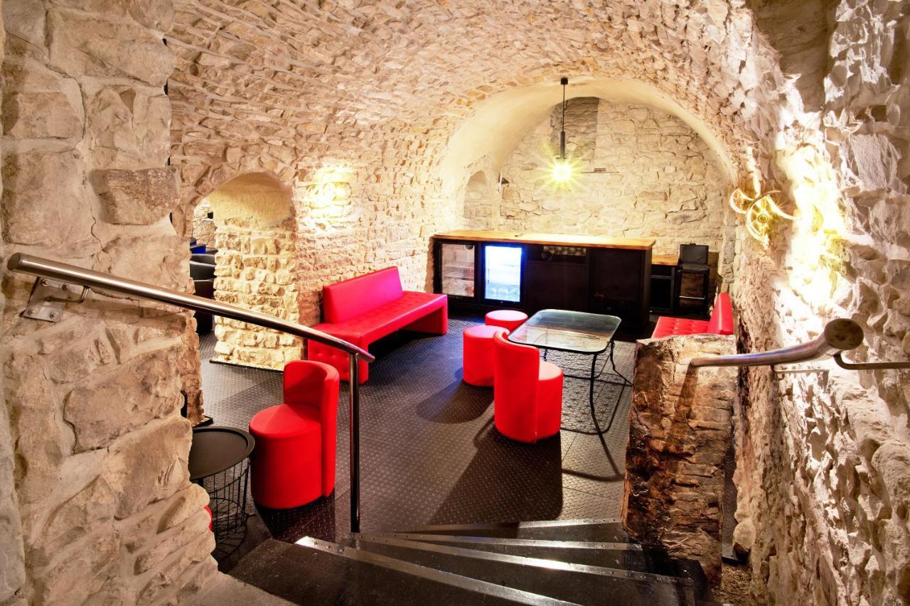 Hotel U Hada Zatec Kültér fotó